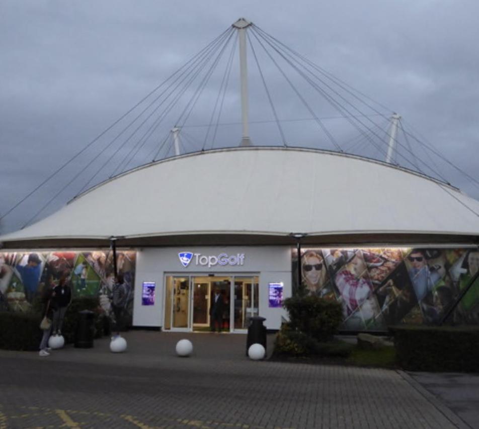 Warner Brothers House Watford  Exterior photo
